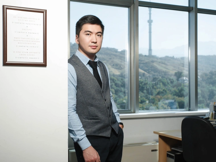 Как бывший CFO Даурен Нуров развивает военную робототехнику и IT-образование.