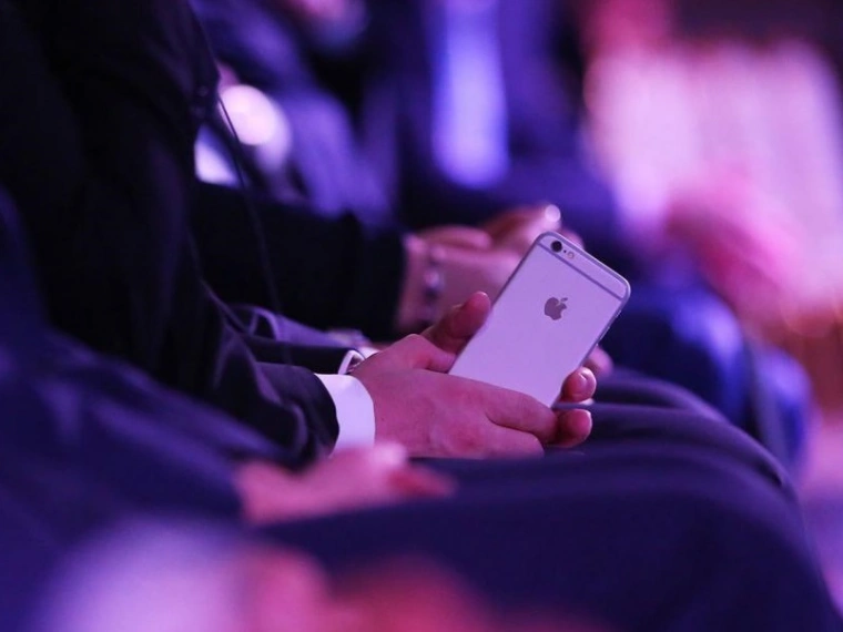 В Аризоне расследуют дело о медленной работе старых iPhone