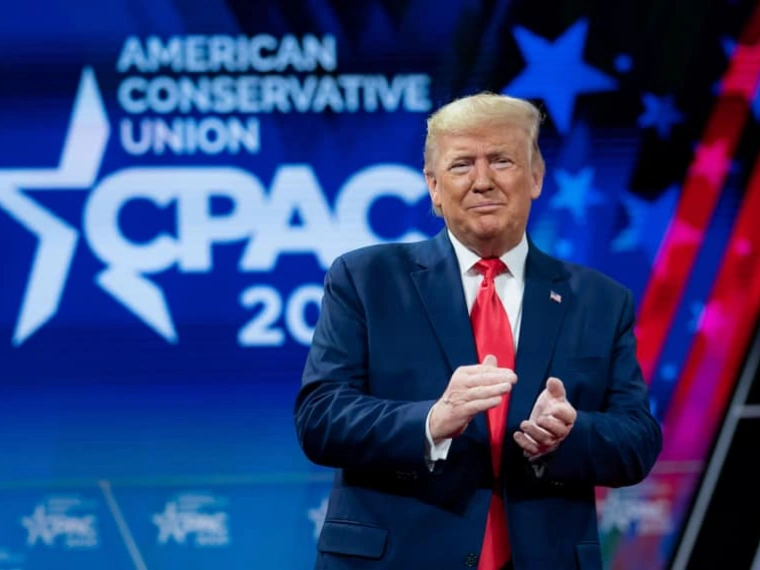 Команда Трампа запускает новую социальную сеть Gettr