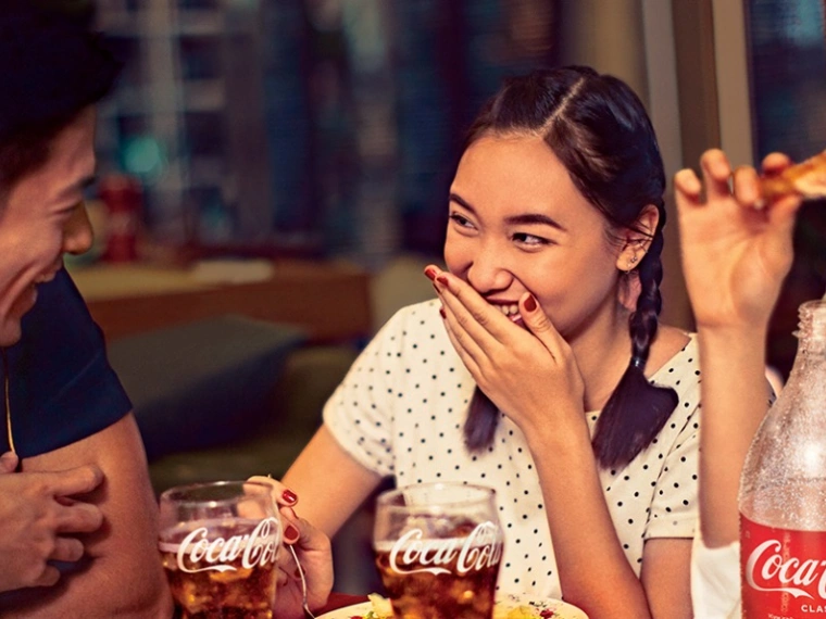 Сделай лето вкусным вместе с Coca-Cola!