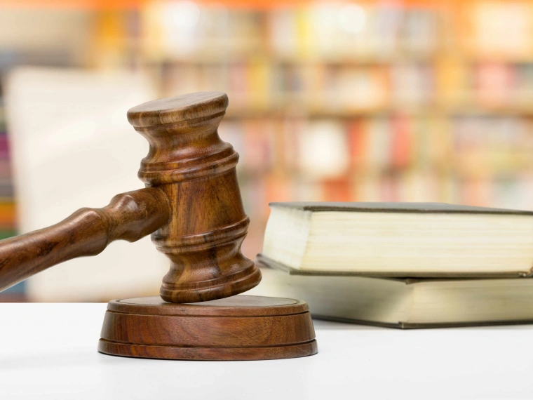 В Саудовской Аравии женщину приговорили к 34 годам тюрьмы за твиты про права женщин