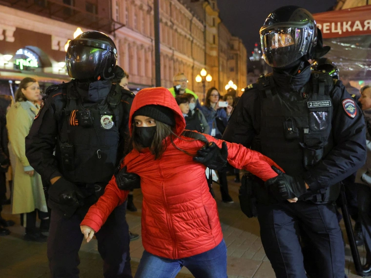 В городах России прошли протесты против мобилизации
