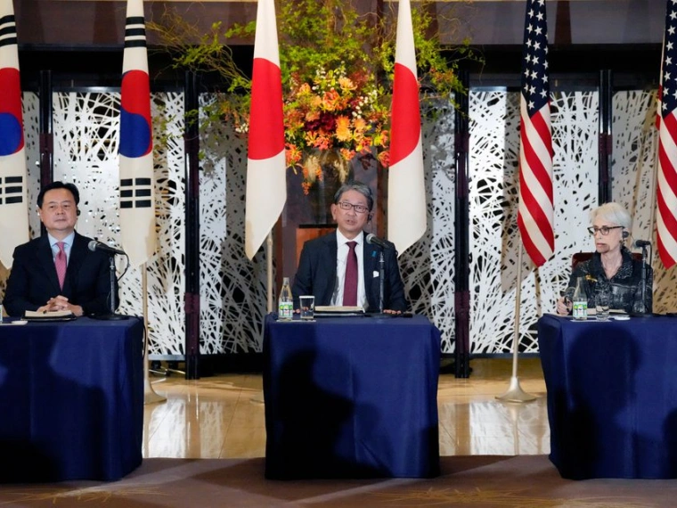Южная Корея, США и Япония пообещали Северной Корее «беспрецедентный ответ» в случае ядерных испытаний с ее стороны