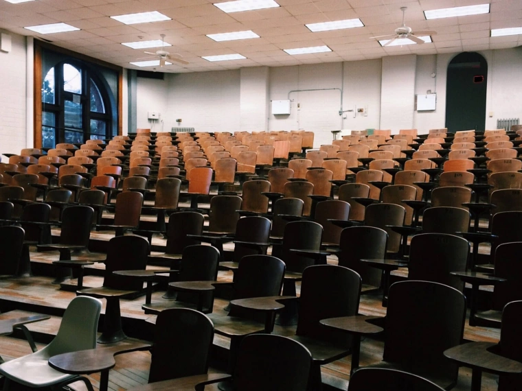 В казахстанских вузах будут преподавать узбекский язык и литературу