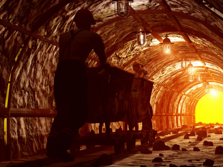 При выбросе газа в шахте Карагандинской области погибло пять человек