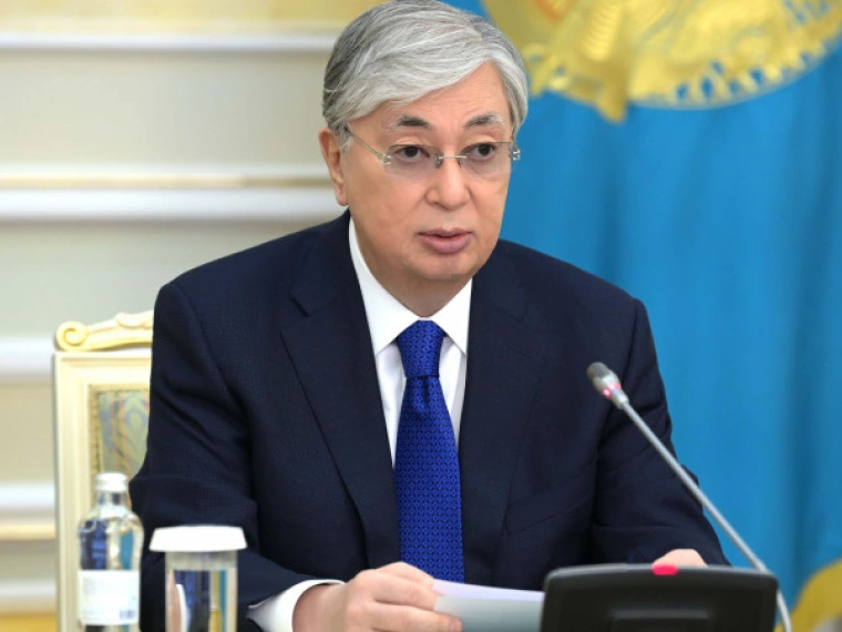 Президент Токаев распустил мажилис парламента РК и назначил внеочередные выборы