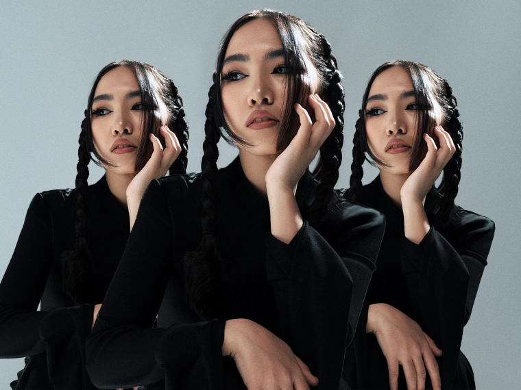 «Қазақша жазуға үлкен ықпал еткен Ninety one, Darkhan Juzz, Orda»: Еңлік дебюттік альбомын қалай жазды