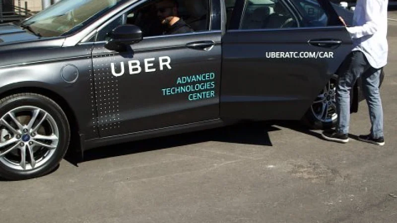 Uber отчитался о квартальном убытке свыше 800 млн долларов
