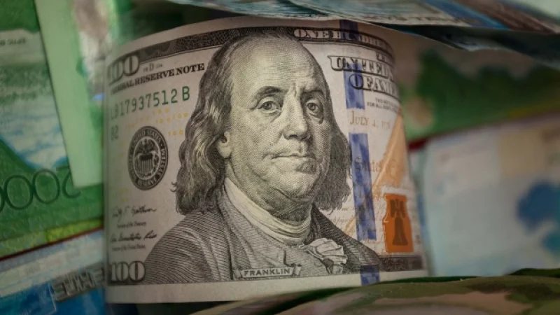 Доллар растет на фоне выборов президента в США