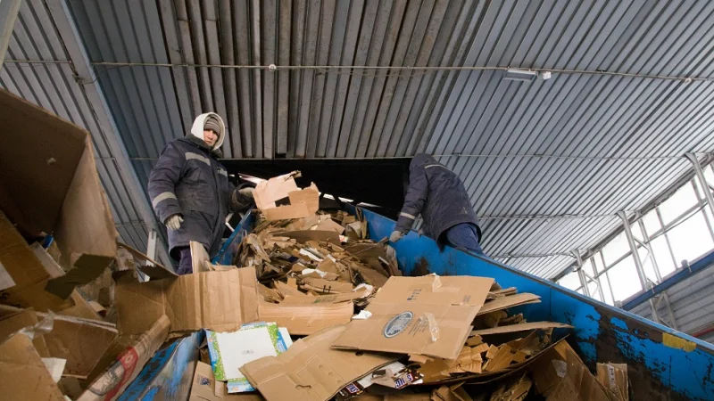 Как с помощью мобильного приложения «Tazalyk» собирают тонны мусора на переработку
