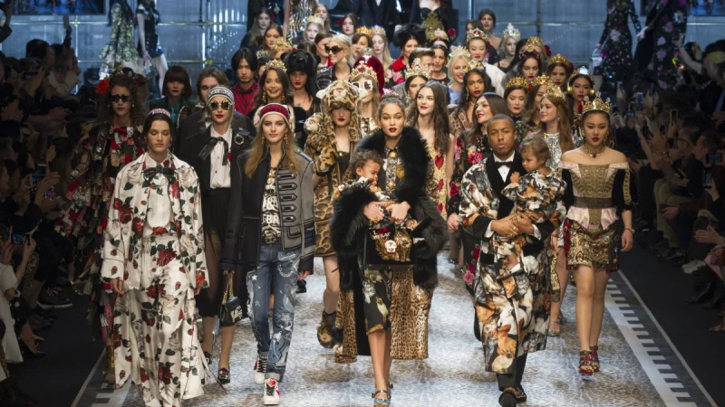 Десять фактов о модной индустрии: Кто одевает весь мир?