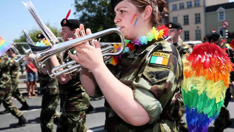 «Не только для геев»: Как прошел гей-парад в самой консервативной стране Европы