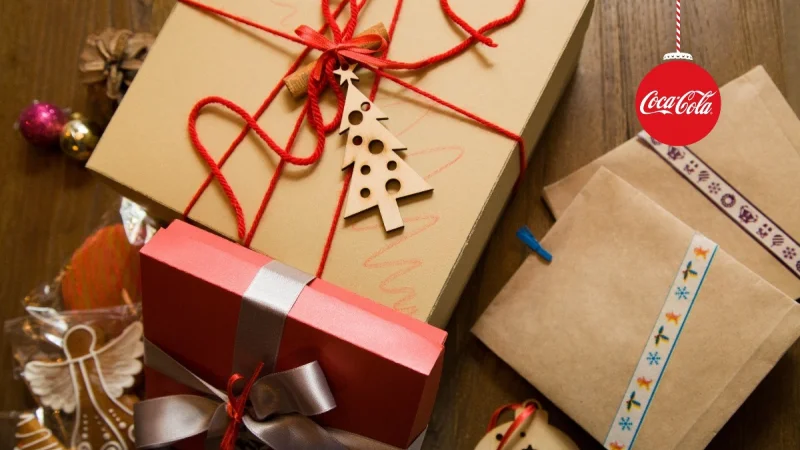 Праздник к нам приходит: Венера Сабирова о новогодней упаковке подарков и их наполнении