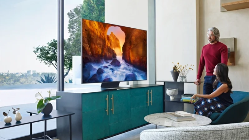 Samsung представила телевизоры QLED 8K в Алматы