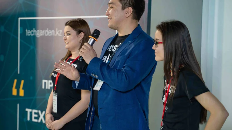 «Мы хотели развивать сообщество дизайнеров Казахстана»: Проект Design Lab Almaty руками троих молодых людей. Часть 1