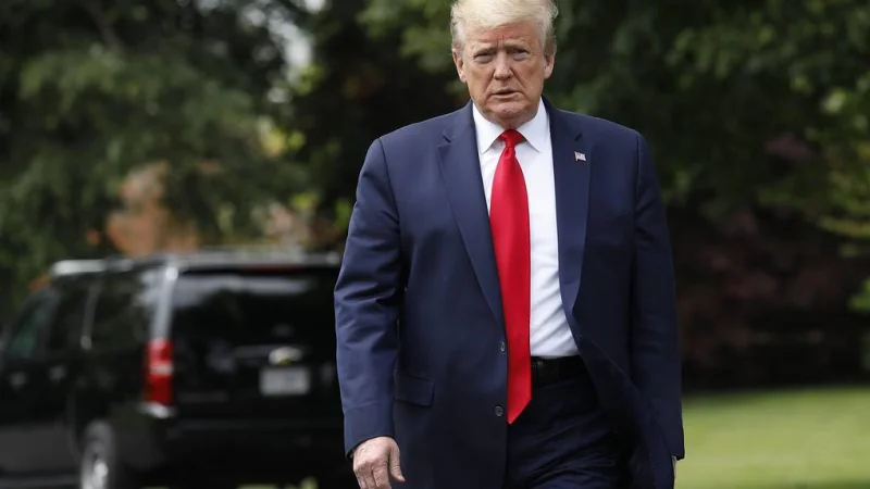 Трамп не будет закрывать США при повторной волне коронавируса