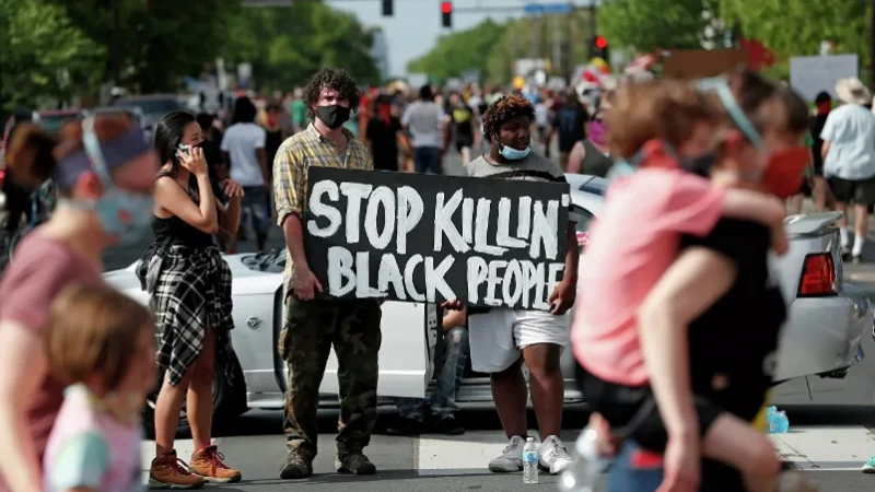 В Миннеаполисе продолжаются протесты после смерти афроамериканца Флойда