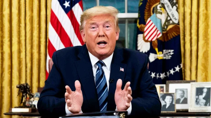 Дональд Трамп угрожает закрыть социальные сети