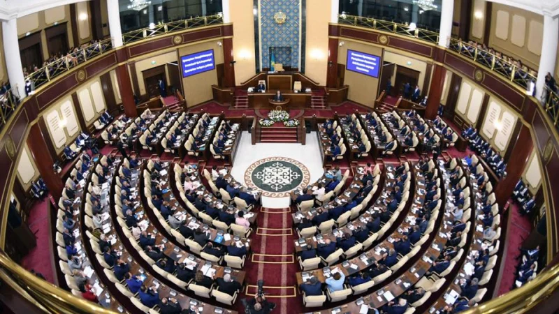 В Казахстане сегодня состоятся выборы в Cенат Парламента