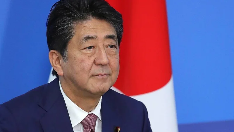 В Японии правительство ушло в отставку и назначен новый премьер-министр
