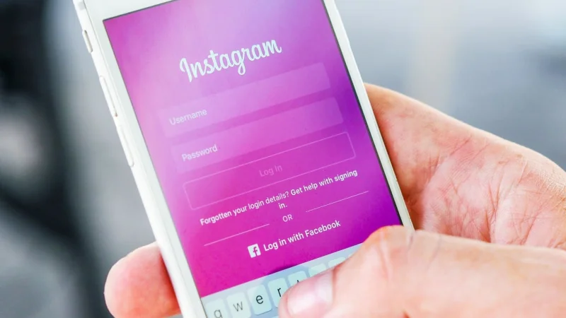 Instagram тестирует функцию автоматического скрытия оскорбительных комментариев