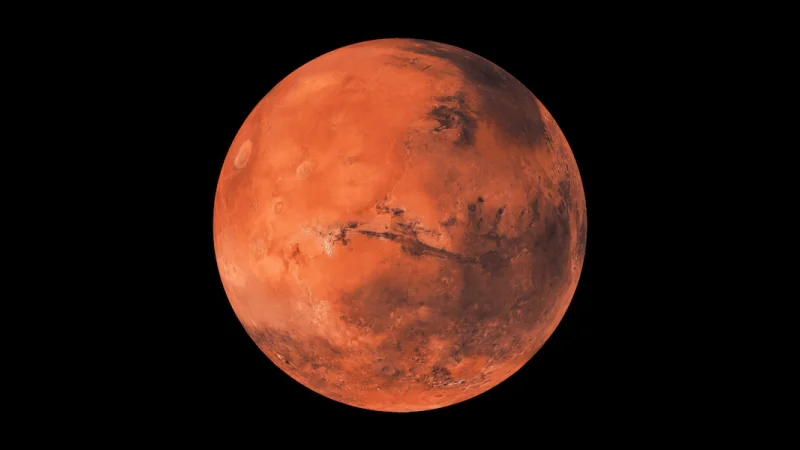 Учёные обнаружили на Марсе озёра с солёной водой