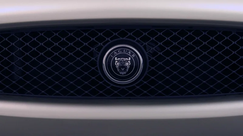 Jaguar полностью переходит на производство электромобилей