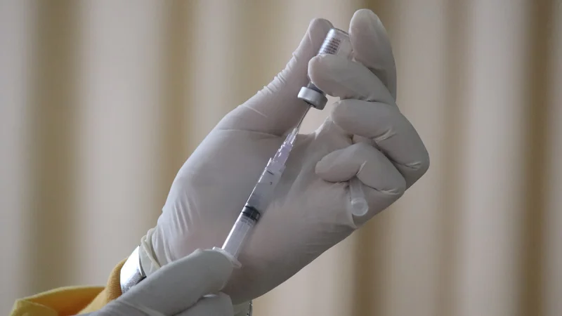 Moderna тестирует вакцину против ВИЧ, созданную на основе препарата от Covid-19