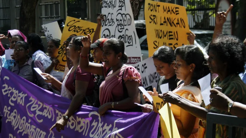 Как феминистки Шри-Ланки противостоят гуманитарному кризису в стране