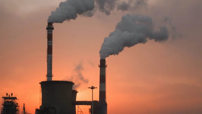 Уровень загрязнения воздуха в Казахстане превысил нормы ВОЗ втрое