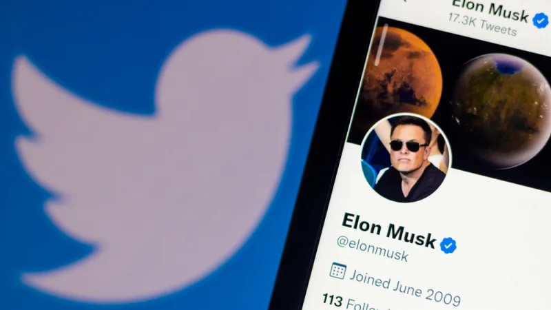 Илон Маск и покупка Twitter: что произошло между миллиардером и представителями соцсети