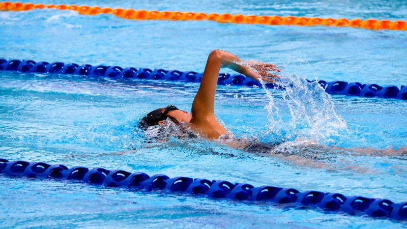 Казахстанка установила два рекорда на международном турнире по плаванию