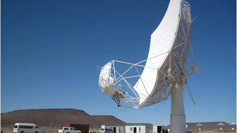 В Австралии и ЮАР началось строительство самого большого в мире радиотелескопа