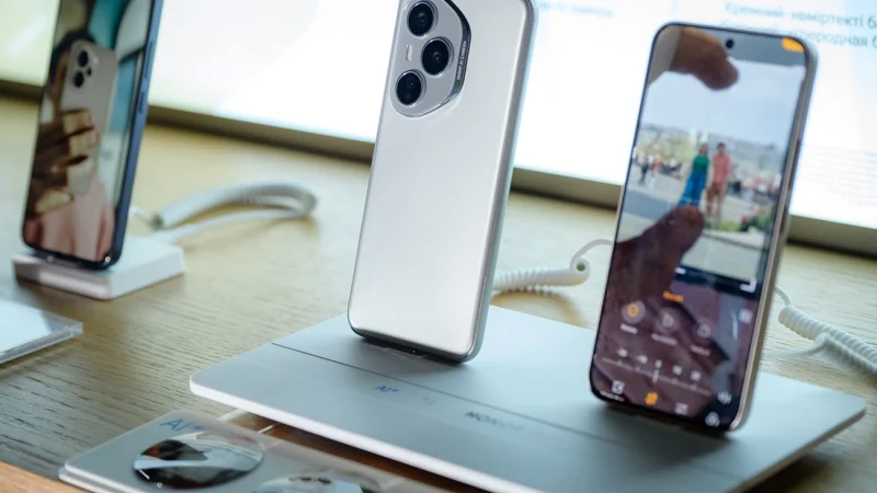 Смартфон, который замечает детали: взгляд на HONOR 400 и планы бренда
