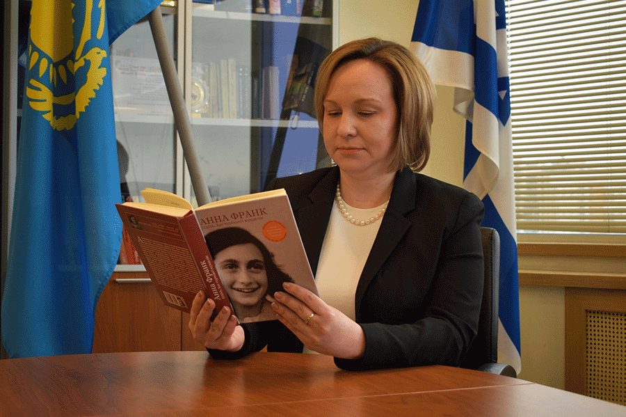 Үлкен сиқырлы GIF Үлкен сиқырлы GIF