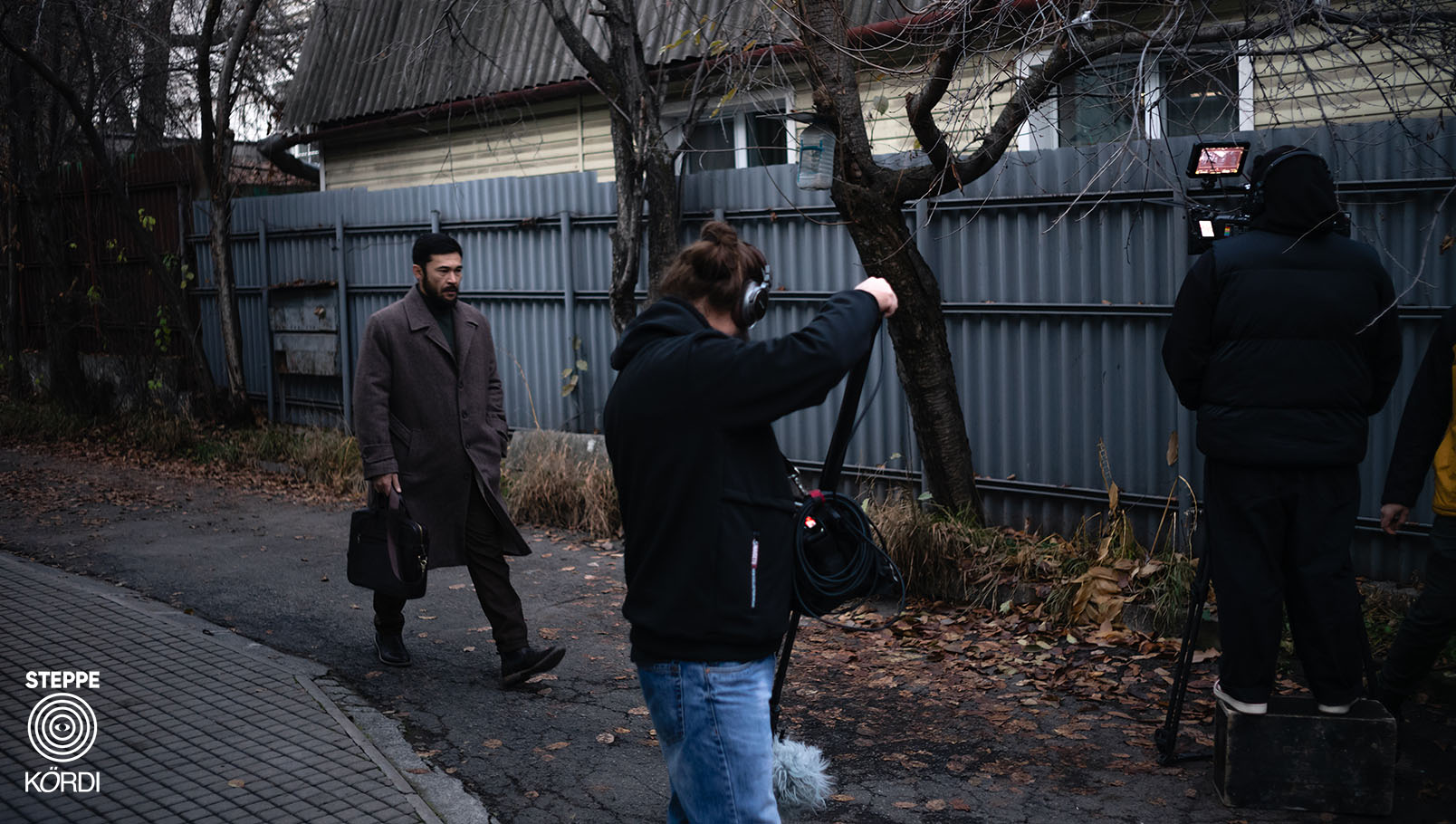 эксклюзивные кадры. фильм 37. театр ШАМ. Steppe Kördi. казахстанское кино. театральная постановка. съемочный процесс. премьера фильма. казахстанская культура. современный театр. Еркебулан Дайыров. Жандос Айбасов. Асан Мажит. Зарина Кармен. Алмат Курак. Шам.