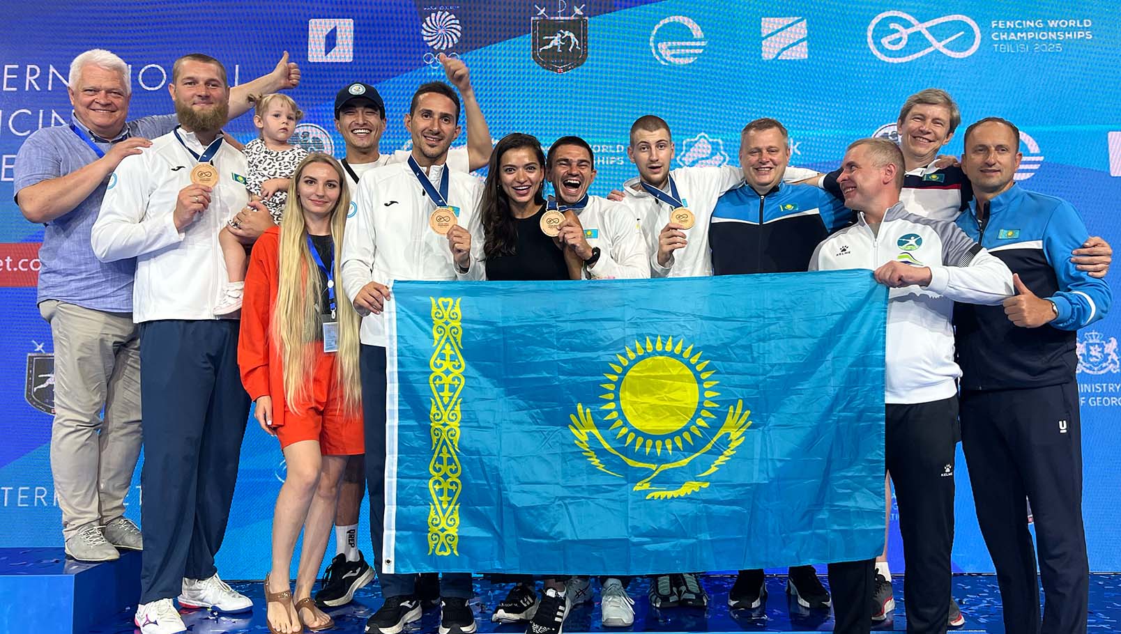 фехтование Казахстан. Руслан Курбанов. сборная Казахстана шпагa. чемпионат мира фехтование. медали Казахстан фехтование. тренер Александр Горбачук. Игры исламской солидарности. олимпийская квалификация фехтование. развитие фехтования Казахстан. мировая элита фехтования. fencing. fencing kz. fencing kazakhstan.