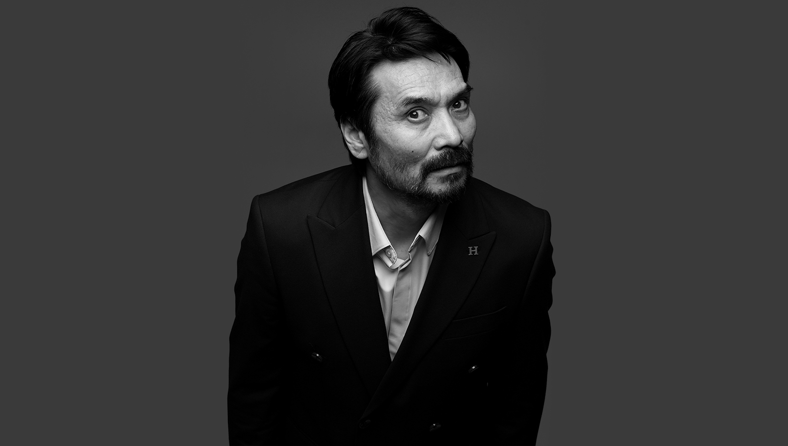 Шідер спектаклі. триллер қойылымы Қазақстан. барлау драмасы. Әлібек Өмірбекұлы. Бақытжан Қаратегі. Алла Елшін. Christian Dior музасы. қазақстан театры премьера. барлау тақырыбы спектакль. махаббат пен парыз драмасы.