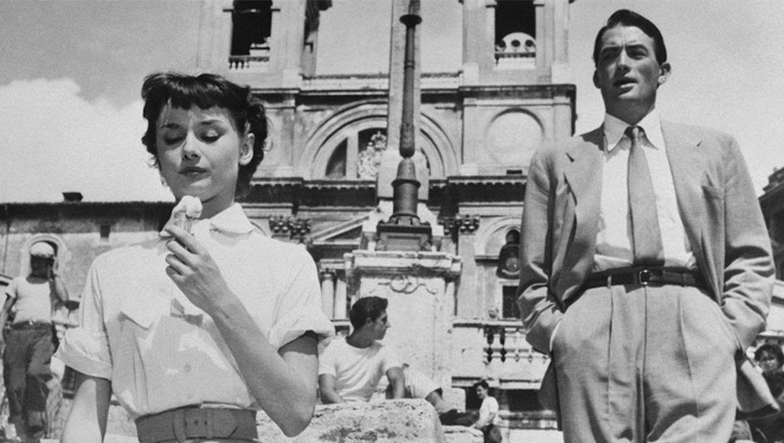 романтические комедии. современные ромкомы. классические ромкомы 90-х. трансформация жанра. meet cute. manic pixie dream girl. социальные сети и любовь. хэппи-энд в кино. кризис романтики в кино. эволюция любовного сюжета