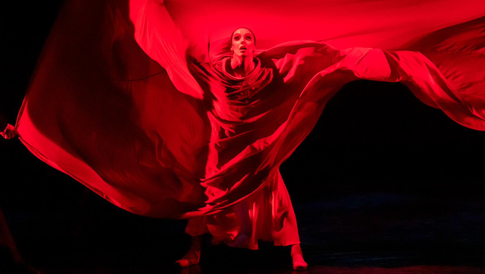 Борис Эйфман. Красная Жизель. балет Алматы. премьера спектакля. театр балета Санкт-Петербург. современный балет. хореография. интервью Эйфман. спектакли Алматы апрель. культура Казахстана