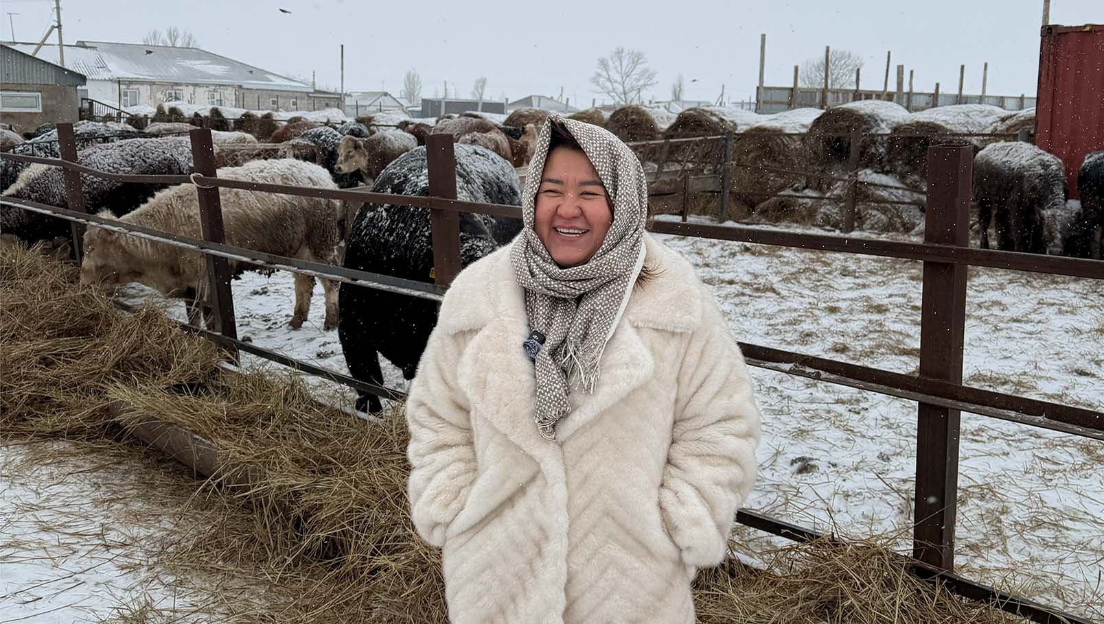 выбор профессии. истории женщин. карьера женщин. профессии в Казахстане. женщины в сельском хозяйстве. агрономия. цветочная ферма. PR и коммуникации. карьерный путь. профессиональное развитие