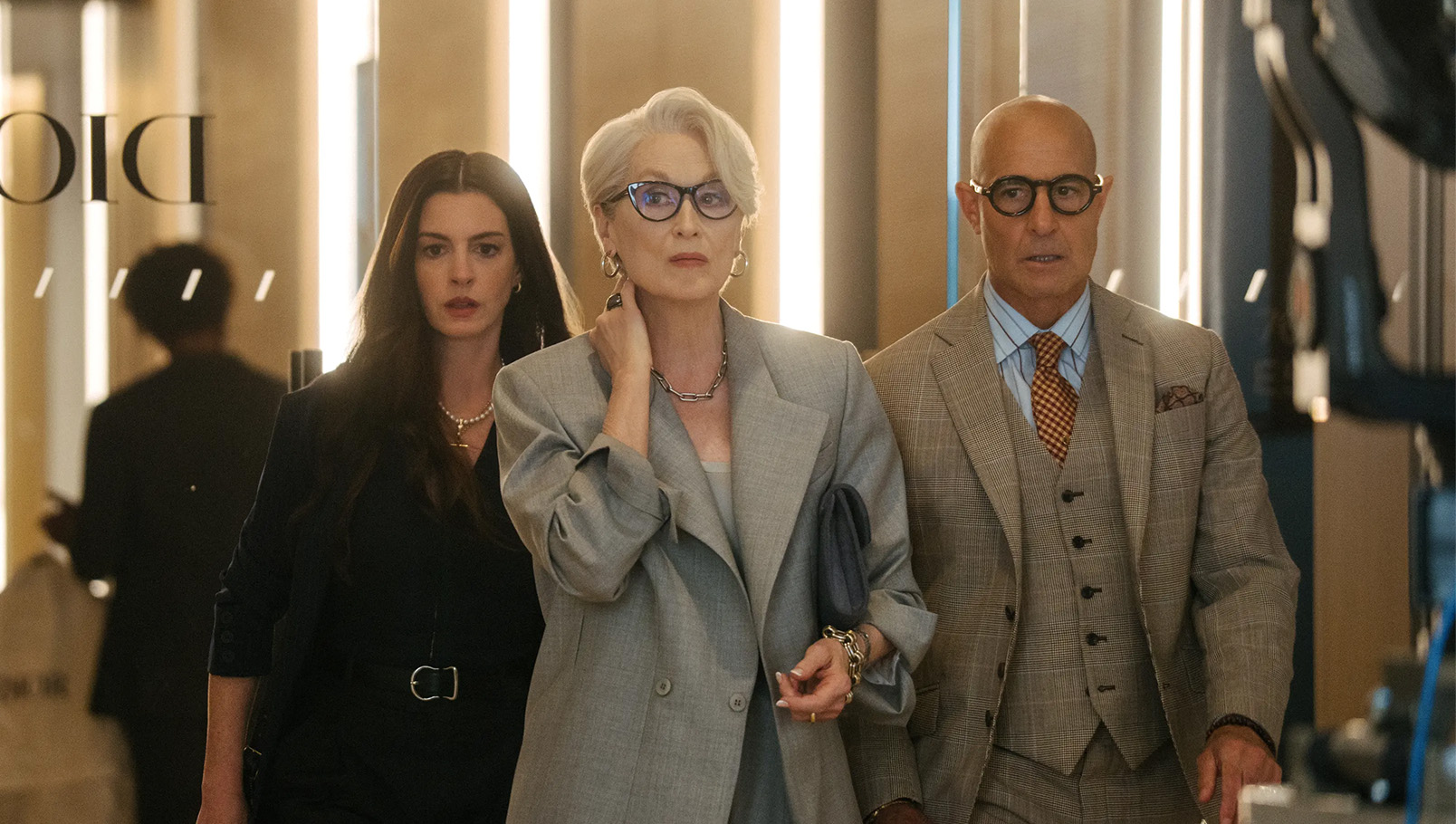 Дьявол носит Prada 2. Дьявол носит Прада 2. продолжение Дьявол носит Prada. премьера Дьявол носит Prada 2. Миранда Пристли. Энди Сакс. фильм про моду и медиа. журналистика и глянец. новый каст Дьявол носит Prada 2. Дьявол носит Prada 2 в кинотеатрах. кино. кино в казахстане. смотреть фильм. продолжение. 