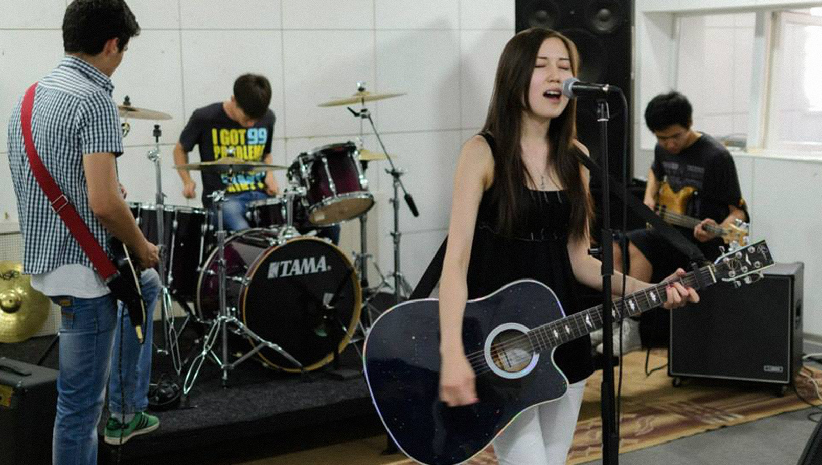 қазақ рокы. қазақстан рок музыкасы. рок субмәдениет. қазақ альтернатив рок. андеграунд музыка. қазақстан музыка сахнасы. қазақ рок топтары. рок тарихы. жаңа толқын артисттер. қазақстан музыка индустриясы