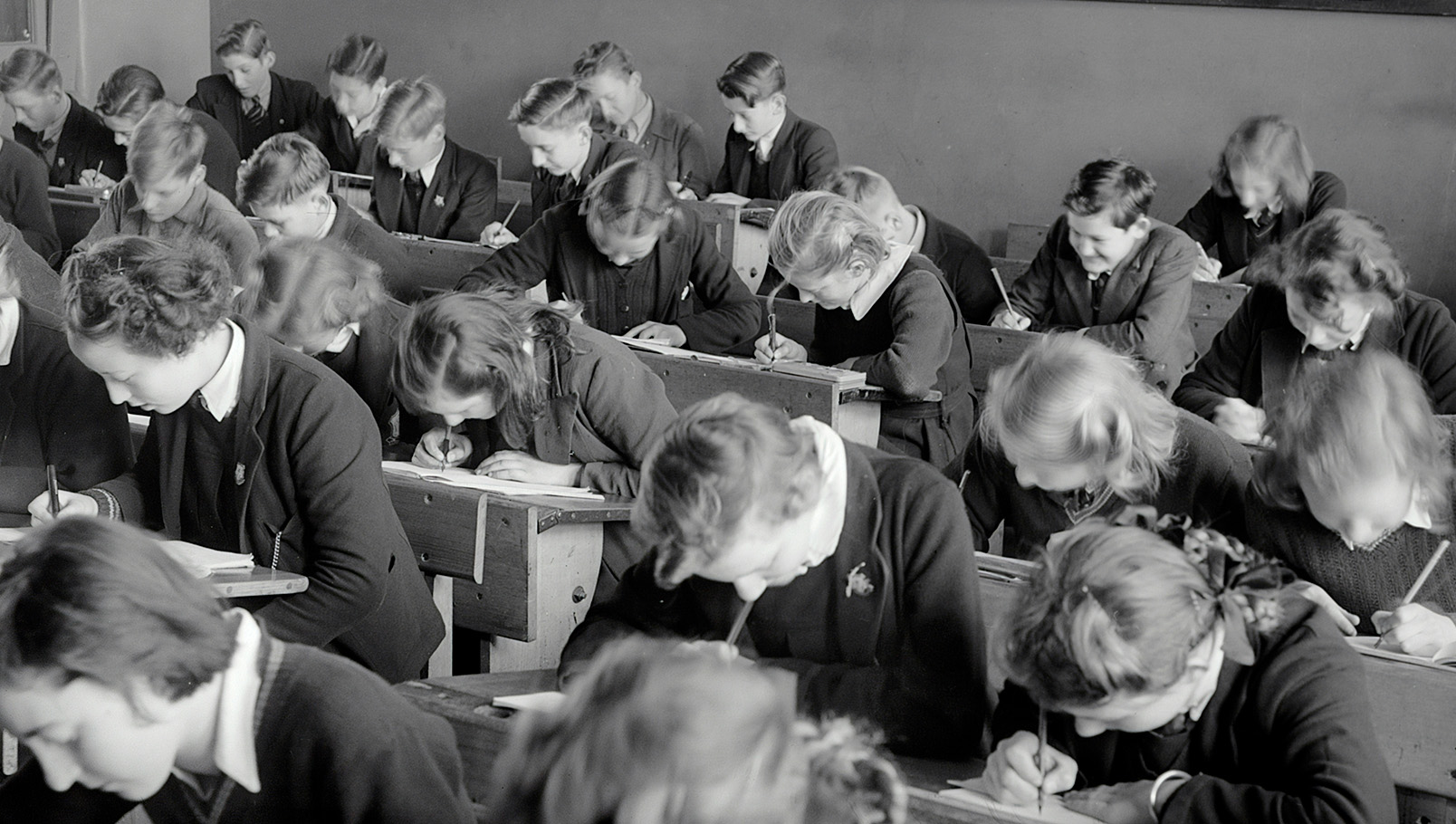 Раиса Кадыр. Раиса Қадыр. Кітап. книги. культура чтения. культура чтения Казахстана. кто читает в Казахстане. статистика. книги в Казахстане. 