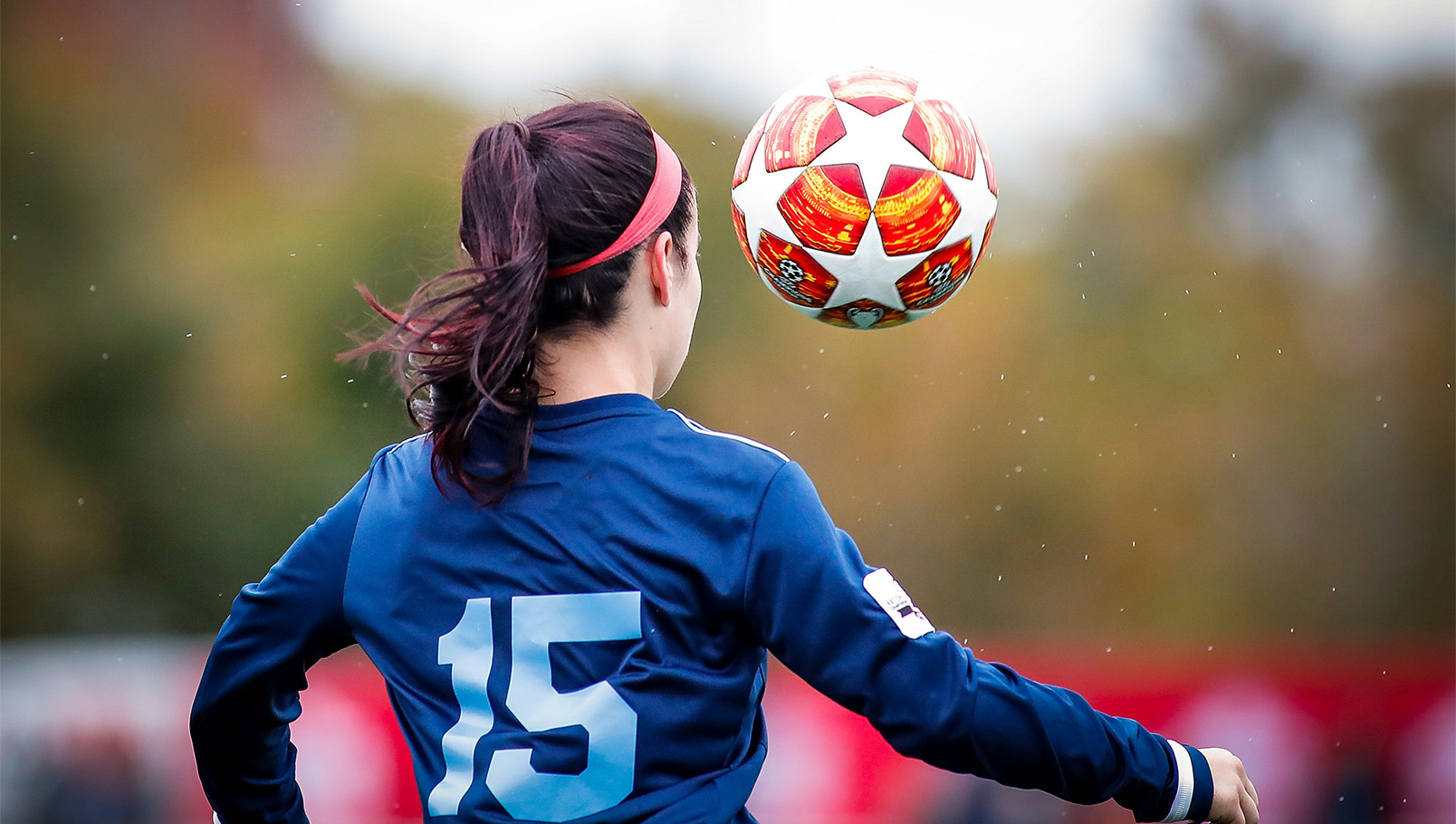 muzhchiny i zhenshhiny ne igrajut v futbol vmeste the steppe 5