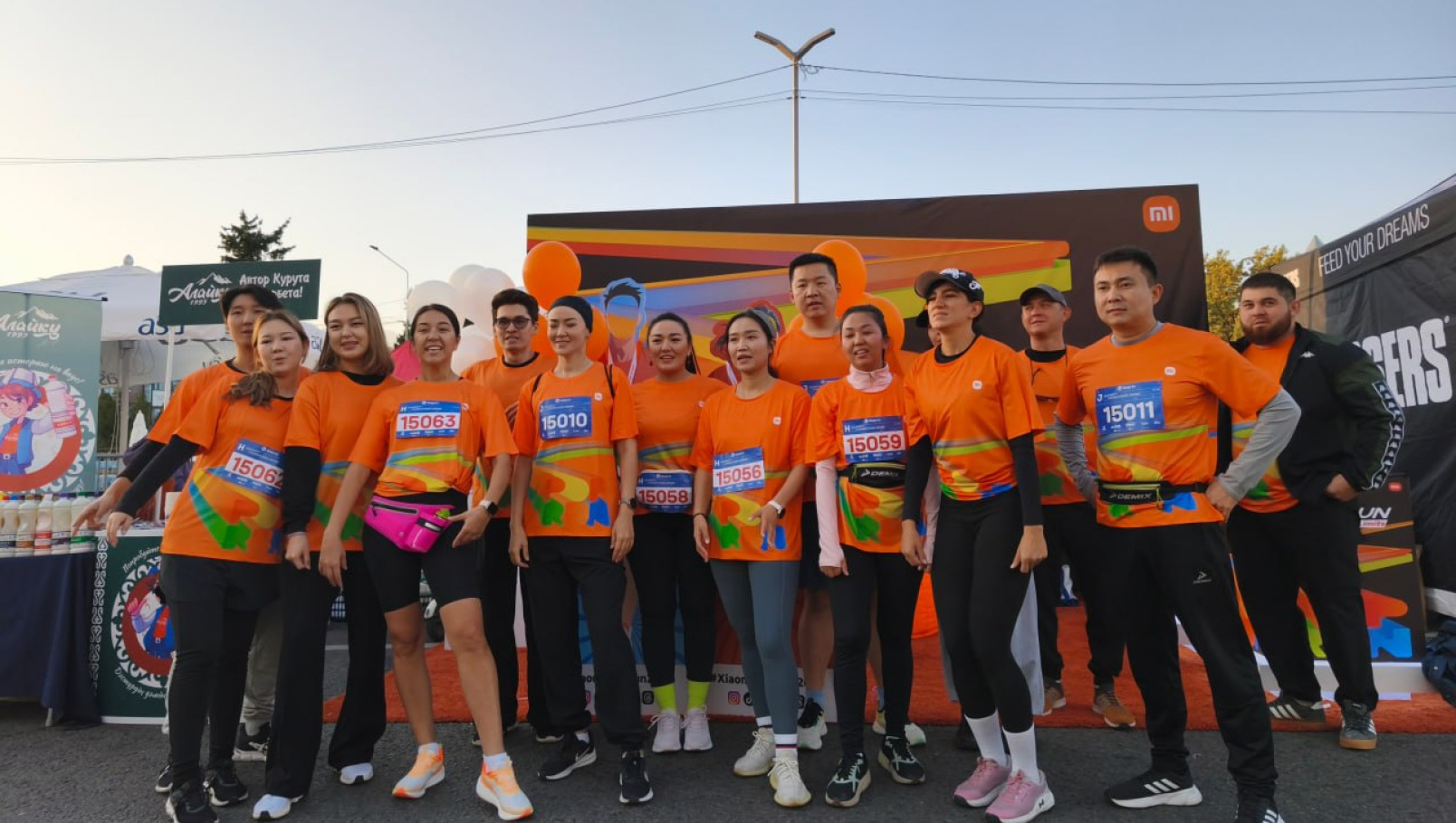 xiaomi snova na almaty marathon the steppe.com 1